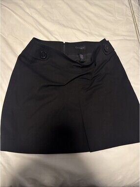 CONTEXT Woman’s Skirt Size 4 Viscose/cotton